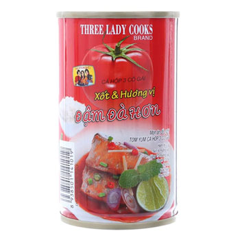 v9.three lady cooks mackerel in tomato sauce.jpg